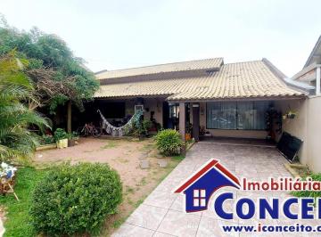 Casa · 208m² · 2 Quartos · 1 Vaga · C624 - Excelente residência em região de moradores no centro de Imbé/RS