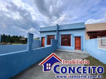 Casa · 56m² · 2 Quartos · 1 Vaga · G1005 - Excelente geminada localizada em região de moradores em Imbé