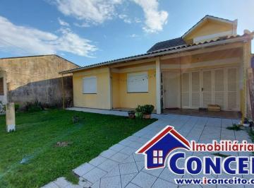 Casa · 142m² · 3 Quartos · 1 Vaga · C674 - Linda residência com 3 dormitórios no balneário Ipiranga