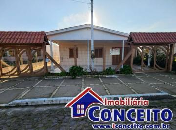Casa · 193m² · 3 Quartos · 1 Vaga · C702 - Ótima residência com 3 dormitórios próxima ao mar no bairro Ipiranga