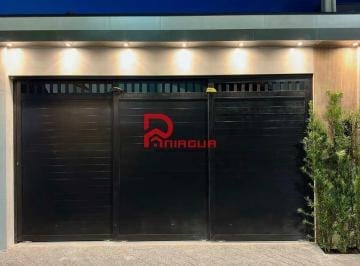 Casa · 133m² · 3 Quartos · 2 Vagas · Casa para venda em Boqueirão de 133.00m² com 3 Quartos, 1 Suite e 2 Garagens