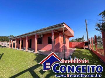Casa · 150m² · 4 Quartos · 1 Vaga · C713 - Linda residência em região de moradores no balneário Mariluz