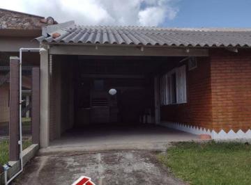 Casa · 165m² · 3 Quartos · 1 Vaga · C1072 - Residência de esquina a 450 metros do mar no Centro de Imbé
