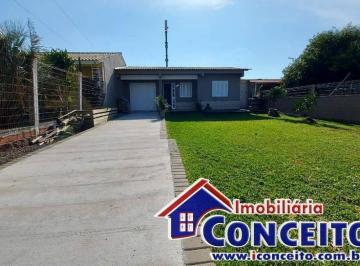 Casa · 300m² · 2 Quartos · 1 Vaga · C430 - Linda residência localizada no balneário Mariluz