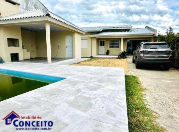 Casa · 100m² · 2 Quartos · 1 Vaga · C863 - Linda residência em região de moradores no balneário Nordeste