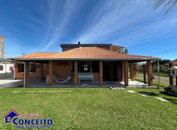 Casa · 180m² · 3 Quartos · 1 Vaga · C867 - Linda residência a 250 metros do mar no balneário Santa Terezinha