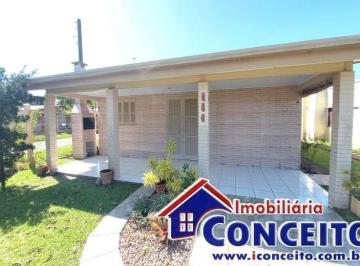 Casa · 325m² · 3 Quartos · 1 Vaga · C04 - Excelente residência de esquina no balneário Harmonia
