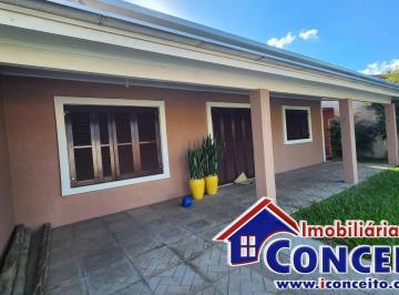 Casa · 115m² · 4 Quartos · 1 Vaga · C240 - Excelente residência próxima do mar no balneário Presidente