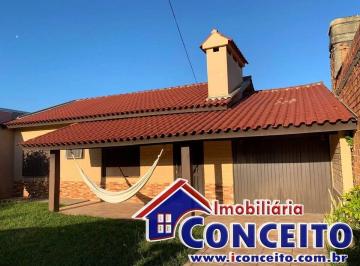 Casa · 95m² · 2 Quartos · 1 Vaga · C673 - Linda residência localizada próxima ao mar em Santa Terezinha