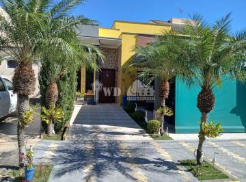Casa · 105m² · 3 Quartos · 2 Vagas · Casa 3 quartos - Horto Florestal