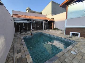 Casa · 330m² · 3 Quartos · 4 Vagas · Casa Térrea com 3 dormitórios, sendo 1 suíte, 4 vagas e piscina em Jardim São Judas Tadeu  -  Guarul