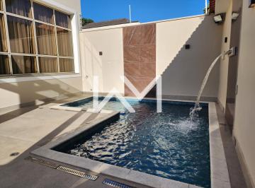 Casa · 470m² · 3 Quartos · 8 Vagas · Sobrado de 470m2 com 3 suítes, 8 vagas e piscina aquecida para venda no Jd. Santa Mena em Guarulhos