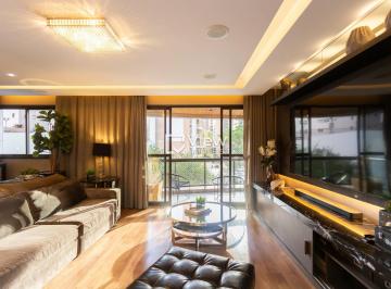 Apartamento · 163m² · 3 Quartos · 2 Vagas · Apartamento exclusivo em andar baixo com 3 suítes