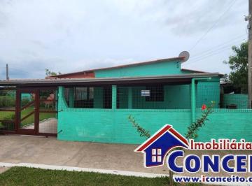 Casa · 106m² · 2 Quartos · C477 - Imóvel de esquina localizado em região de moradores em Mariluz Norte