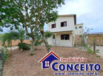 Casa · 172m² · 2 Quartos · 1 Vaga · C461 - Ótima residência em excelente localização no Balneário Nordeste