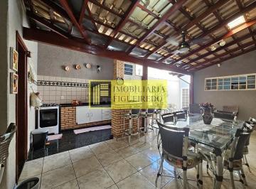 Casa · 218m² · 4 Quartos · 3 Vagas · Casa para venda em Boa Vista de 217.62m² com 4 Quartos, 2 Suites e 3 Garagens