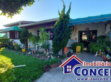 Casa · 160m² · 1 Quarto · 1 Vaga · C230 - Ótima residência em excelente localização em Mariluz