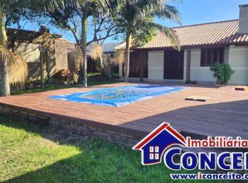 Casa · 81m² · 1 Quarto · C382 - Excelente residência localizada em Marisul a 250 metros do mar