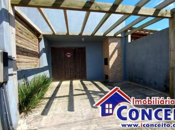 Casa · 102m² · 2 Quartos · G11 - Excelente geminado a 50 metros do mar