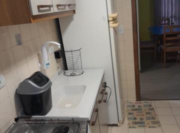 Apartamento · 49m² · 2 Quartos · 1 Vaga · Excelente apartamento no centro com 2 quartos, 1 v