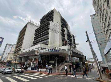 182fdc0af90e5c6e5a8c95506bf6242d87e8dd05 · Loja Comercial no Centro de Florianópolis.