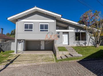 Casa · 235m² · 4 Quartos · 4 Vagas · Casa de 4 Quartos à Venda no Residencial Castel Bolognese | Cascatinha Curitiba