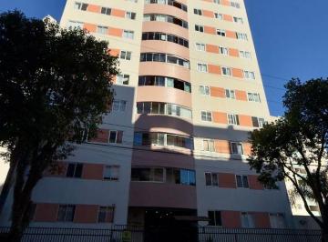 Apartamento de 2 quartos, Curitiba · Excelente apto ao lado do Shopping Palladium no Portão