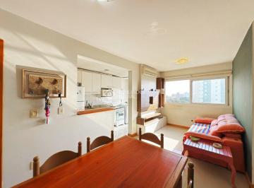 Apartamento · 65m² · 2 Quartos · 1 Vaga · Apto de 2 quartos (1 suíte) com vaga à venda no bairro Passo da Areia