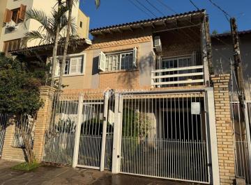 Casa · 227m² · 3 Quartos · 3 Vagas · Casa de 3 quartos com 3 suítes e 3 vagas à venda no bairro Jardim Itú em Porto Alegre em Porto Alegr