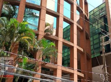 med_492bde9a49dc831fa7d7452f0fb8673a.jpg · Sala Comercial Moderna 35m² com Vaga no Centro