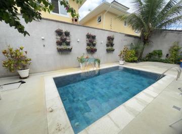Foto 01 · Casa de 3 quartos com suíte e 2 vagas em Juquehy, São Sebastião-SP: 140m² de conforto e elegância!