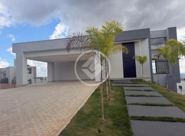 WhatsApp Image 2026-06-17 at 17.24.19.jpeg · Casa 4 quartos, com piscina, condominio fechado
