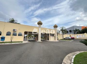 Casa · 234m² · 3 Quartos · 4 Vagas · Condomínio Terras do Oriente - Casa à venda no Condomínio Terras do Oriente, com 3 quartos sendo 1 s