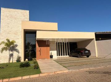 Casa · 300m² · 3 Quartos · 4 Vagas · Casa Térrea - Conceito Moderno - 3 Suítes - Mini Chácaras do Lago Sul