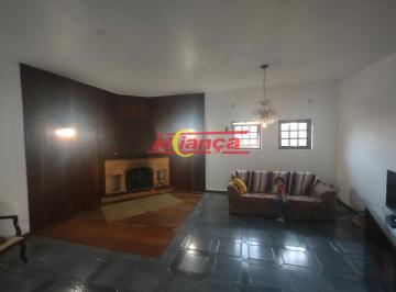 Casa · 360m² · 4 Quartos · 5 Vagas · Casa para locação, com 4 dormitórios sendo 1 suíte, localizado no Jardim Barbosa.