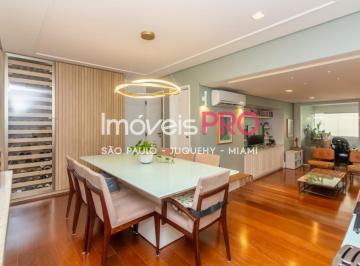 Apartamento · 130m² · 3 Quartos · 2 Vagas · Lindo Apartamento em Moema Pássaros