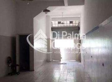Comercial · 125m² · 1 Vaga · Salão comercial de 125m² com 1 banheiro, 1 vaga para alugar no bairro Saúde