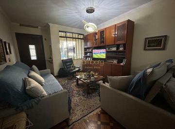 Casa · 170m² · 4 Quartos · 1 Vaga · Sobrado com 170m2, 4 dormitório, próximo do metrô Santa Cruz, 1 vaga