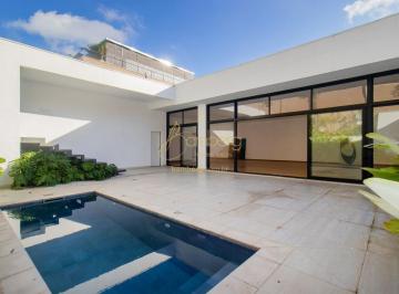Casa · 421m² · 3 Quartos · 3 Vagas · CASA TÉRREA DE ESQUINA COM TRES SUÍTES E ÁREA DE LAZER
