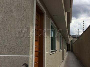 Casa · 70m² · 3 Quartos · 2 Vagas · Casa em condomínio com 70m², 3 Dormitórios, 1 Suíte, 2 Banheiros e 2 Vagas.