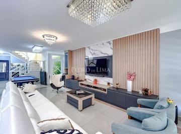 Casa · 213m² · 4 Quartos · 4 Vagas · Sobrado Frontal na Penha 213m²  sendo 4 suítes e 4 vagas - Excelente acabamento