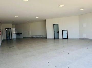 Comercial · 100m² · Loja Comercial 170 m² para Aluguel/ Locação na Av.Transbrasiliana no Parque Amazônia em Goiânia-Go.