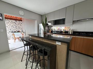 Casa · 95m² · 3 Quartos · 3 Vagas · Casa em Conjunto Henrique Sapori, Ribeirão das Neves/MG
