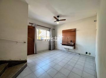 Casa · 65m² · 2 Quartos · Sobrado Arejado com 2 Dormitórios - Estuário Próx. Ao Canal 6