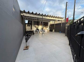 Casa · 242m² · 2 Quartos · 4 Vagas · Casa à venda no bairro Macuco