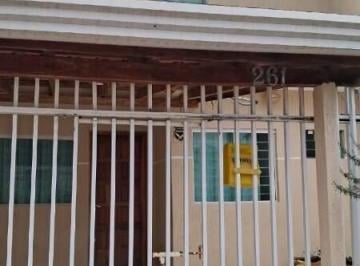 Casa · 90m² · 3 Quartos · 1 Vaga · Sobrado para locação na Rua dos Esportes no Bairro Ipê - São José dos Pinhais