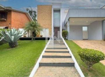 fachada · Casa à venda no Condomínio Villagio Capríccio em Louveira - SP