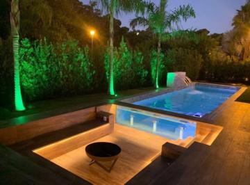 Casa · 564m² · 4 Quartos · 2 Vagas · Casa à venda no bairro Jurerê Internacional - Florianópolis/SC