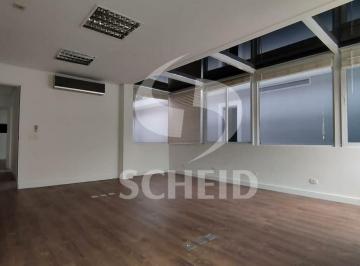 Casa · 240m² · 5 Quartos · 2 Vagas · Sobrado na Rua Guararapes com 5 Salas, 3 Banheiros, 2 Vagas e 240m² de Área Construída