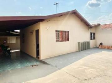 Casa · 160m² · 2 Quartos · 3 Vagas · Excelente Oportunidade no Bairro Rouxinóis!